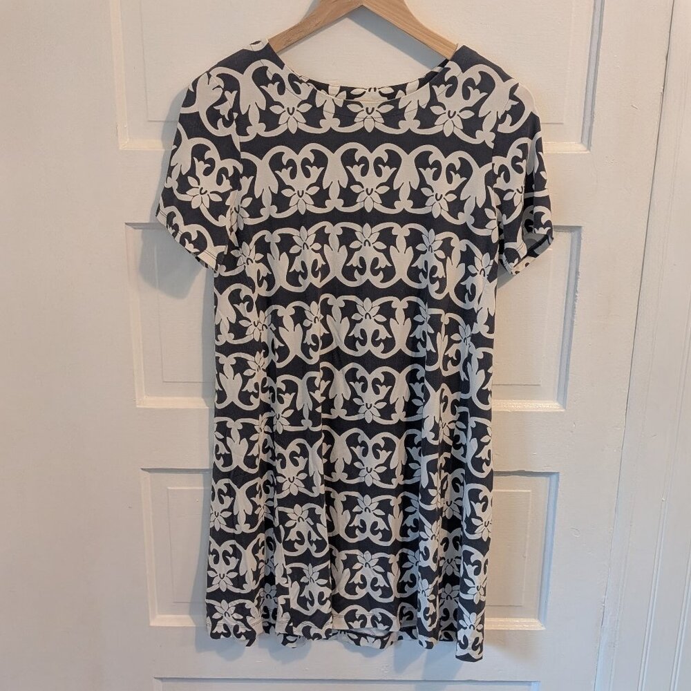 Ann Taylor Loft Navy Blue & White Pattern Relaxed Shift Fit Dress, Size SP
